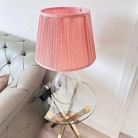 Central Derby Urban 2 Bedroom Flat - An Oasis Of Elegance! Free Parking And Wifi Suitable For Families And Professionals Exterior foto