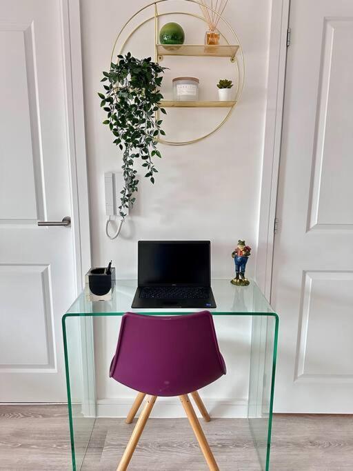 Central Derby Urban 2 Bedroom Flat - An Oasis Of Elegance! Free Parking And Wifi Suitable For Families And Professionals Exterior foto